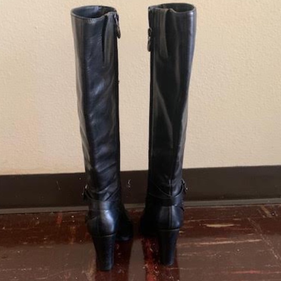 Tahari Flex Boots - Picture 3 of 5